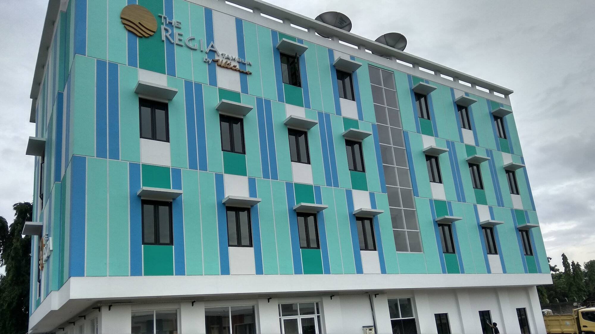 Collection O Bekasi Timur Near Gedung Juang Formerly Regia Tambun מראה חיצוני תמונה